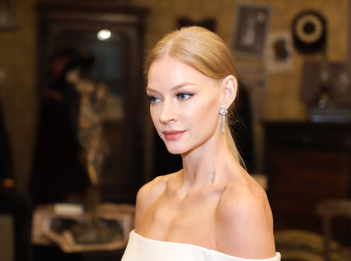 Светлана Ходченкова