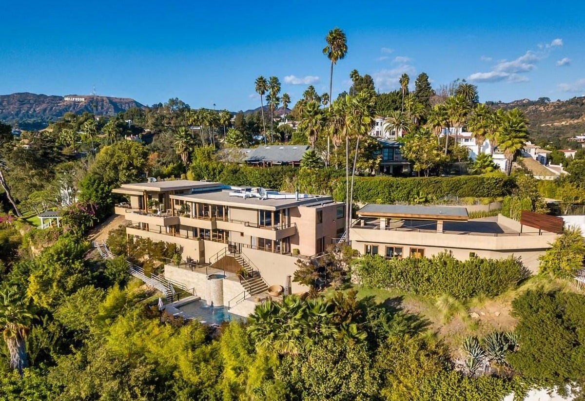 Источник фото: https://www.glamour.ru