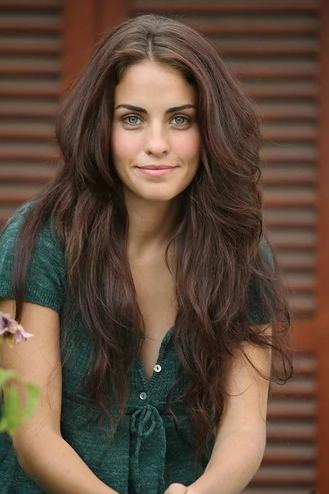 Аслы Тандоган