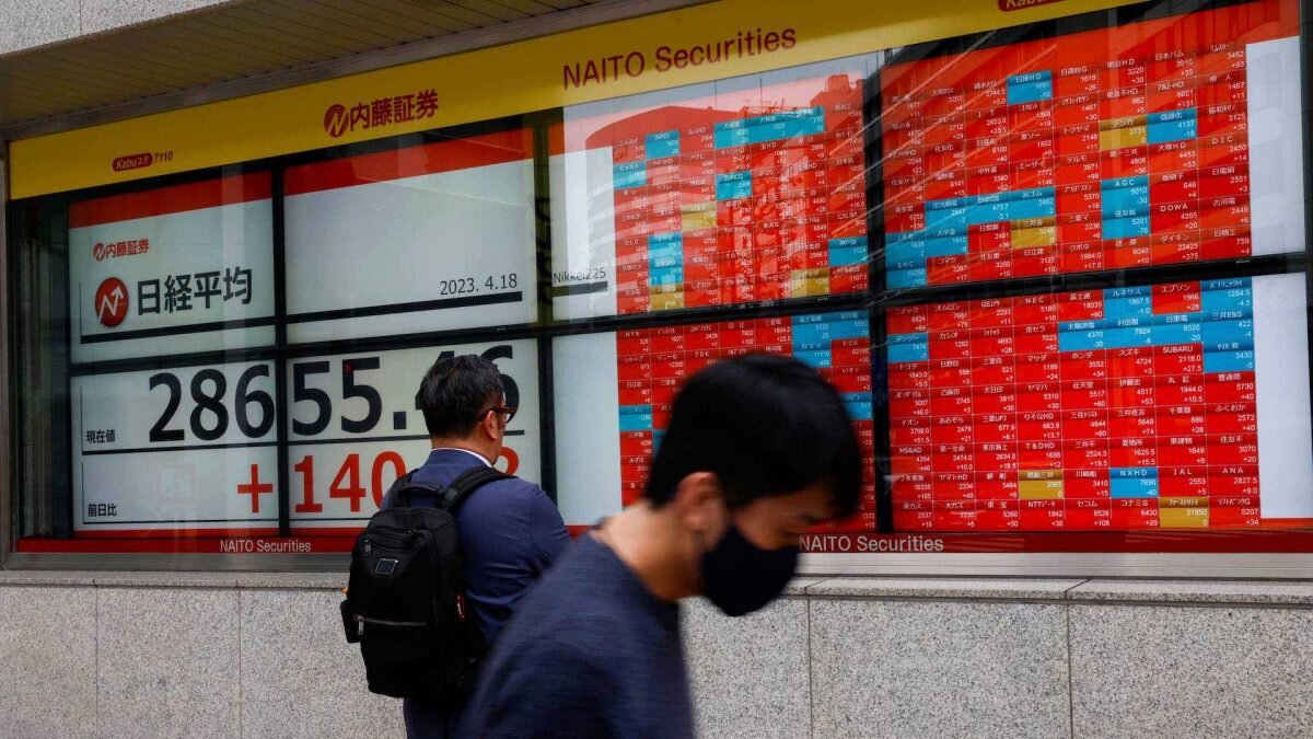    Фото: REUTERS/Issei Kato Рашид Ахмежанов