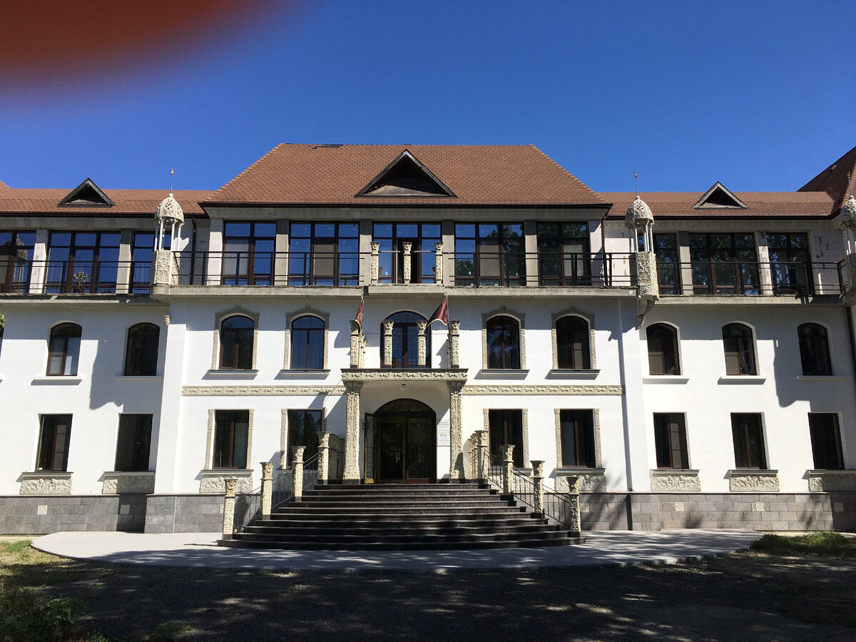 Здание музея Аси Еутых в Майкопе