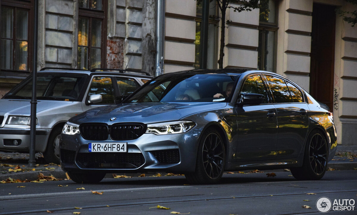 BMW m5 f90 Competition Black