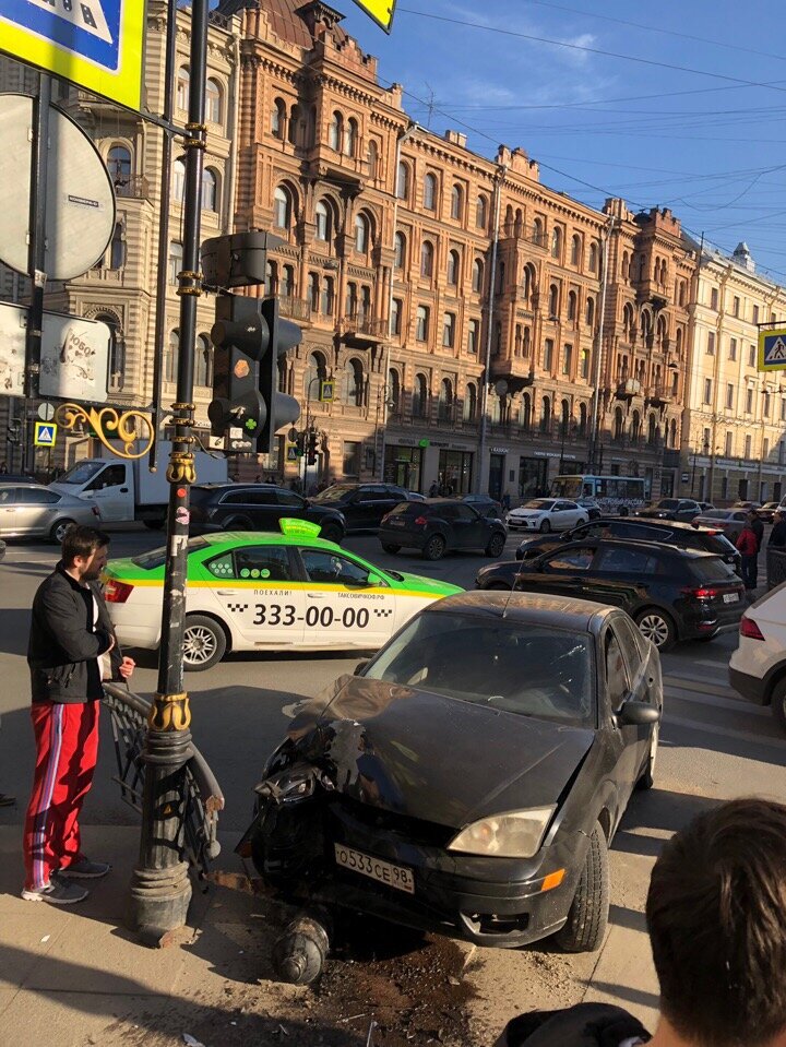 Таксисты уходят. Таксисты уходят. Догоняшки дтп. Рамазан такси екатеринбург. Авто сергея шнурова в ставрополе.