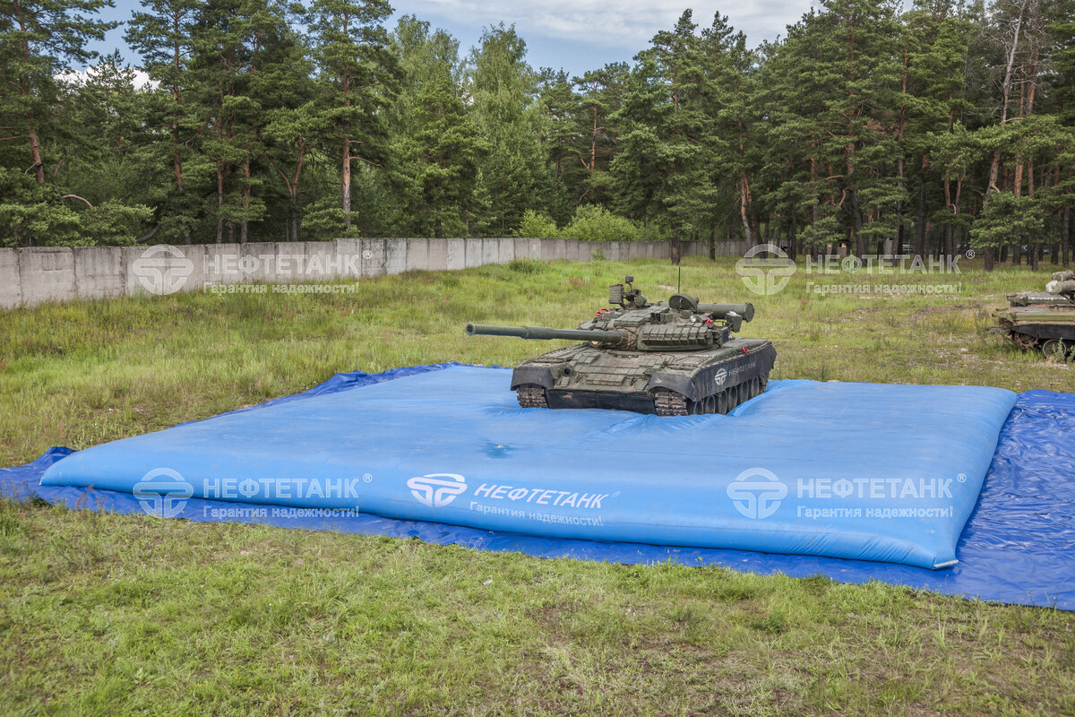 Нефтетанки выдерживают танк