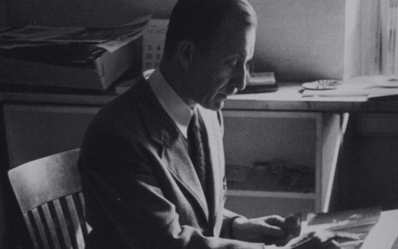 Алексей Бродович