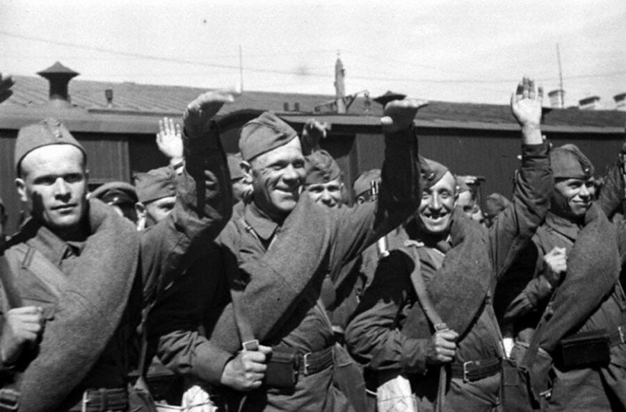 https://krs.rus.team/events/item/svodki-sovetskogo-informbyuro-za-9-avgusta-1943-goda