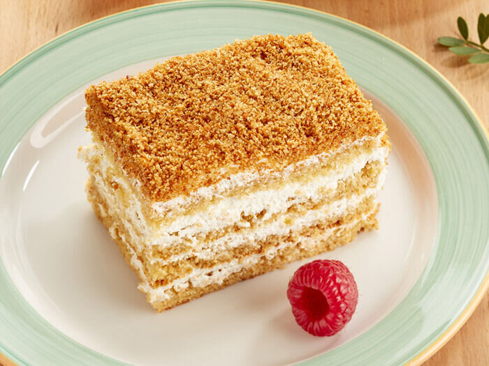 Пирожные делают простые, но вкусные, как в детстве))) Фото тоже из интернета. 