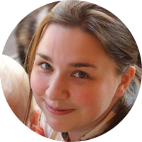   Мария Медведева    