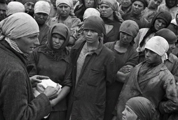 Украина, Донецкая область, 1930 год. Шахтеры. Открытые источники.