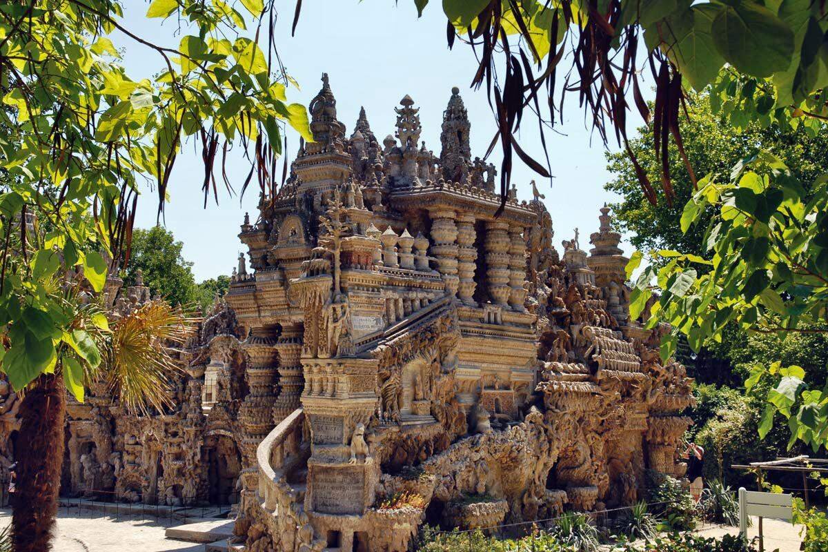 Франция идеальный дворец почтальона шеваля. Идеальный дворец фердинанда шеваля (франция). Франция идеальный дворец почтальона шеваля. Идеальный дворец фердинанда шеваля (франция). Идеальный дворец почтальона шеваля, отерив, франция.