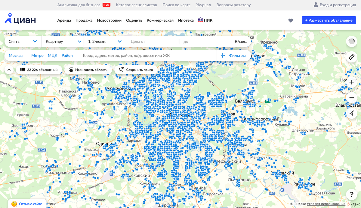    У агента - договор аренды и он, какой-никакой, но свидетель сделки. Это может быть полезным при возникновении проблем с жильцами.  