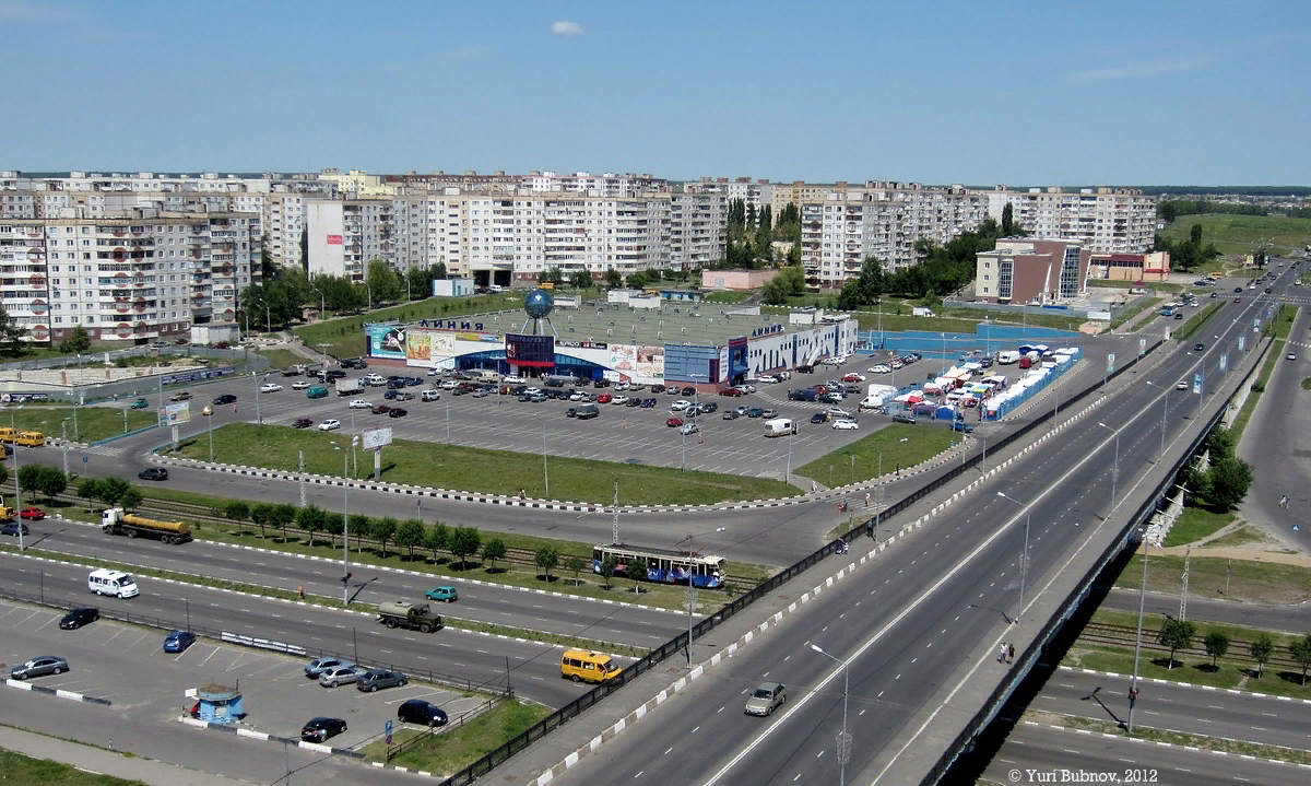 Старый Оскол центр города. Старый Оскол городок. Старый Оскол Белгородская область. Центр города старого Оскола.