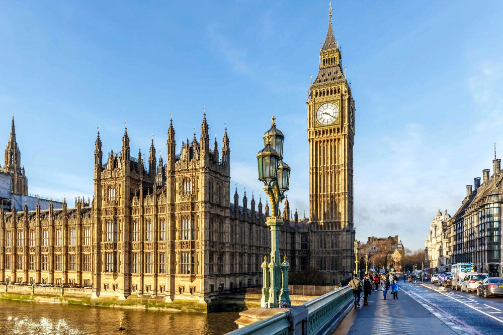 Биг Бен (Big Ben) - главная достопримечательность Лондона.