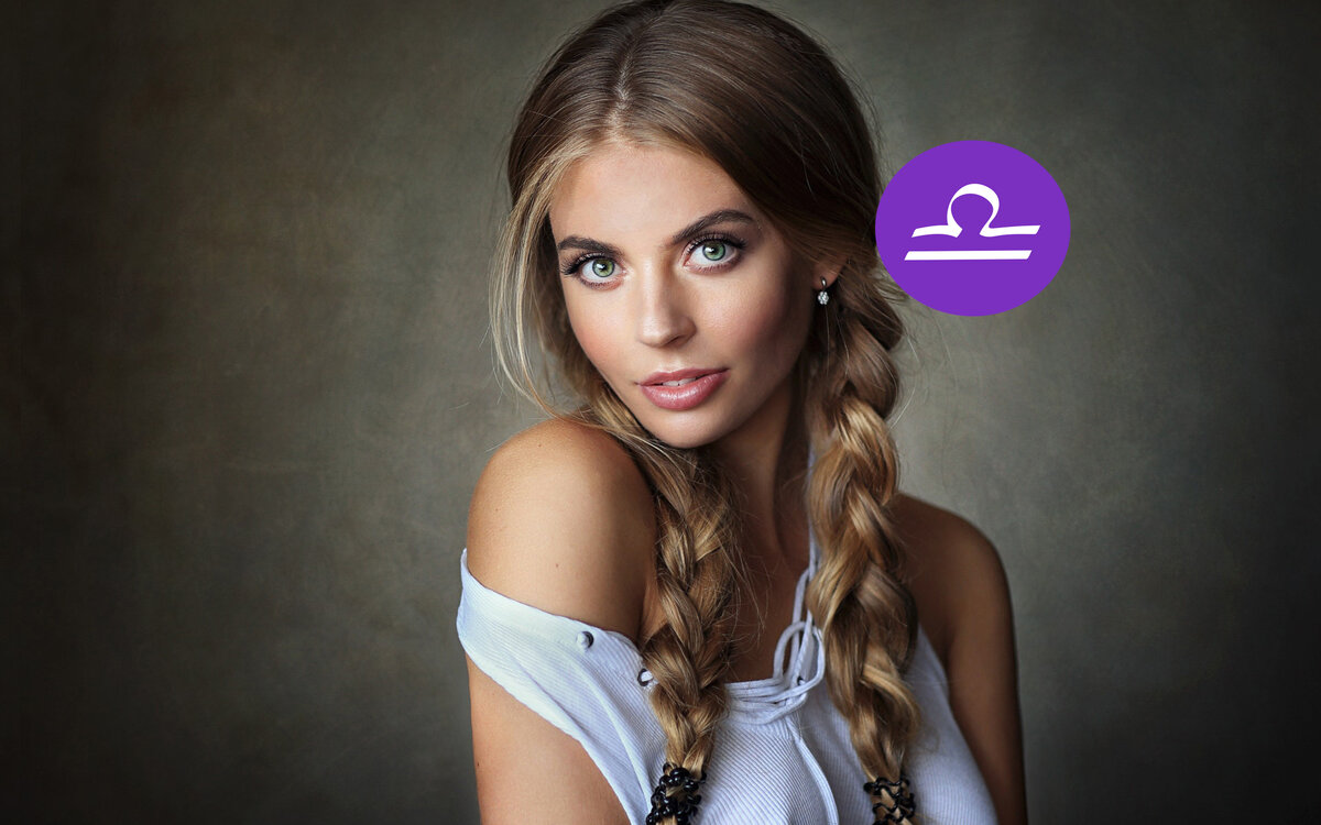 Девушка знака зодиака Весы.