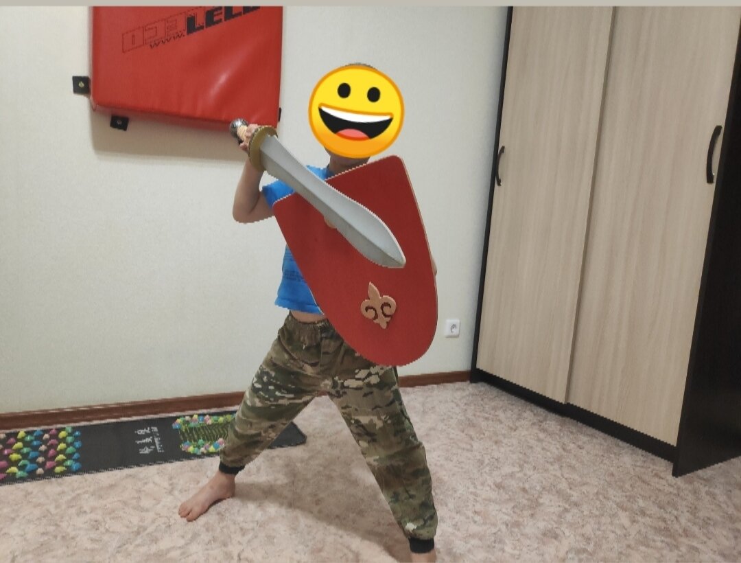 С тяжёлым пехотинцем справится уже сложнее. Личное фото.