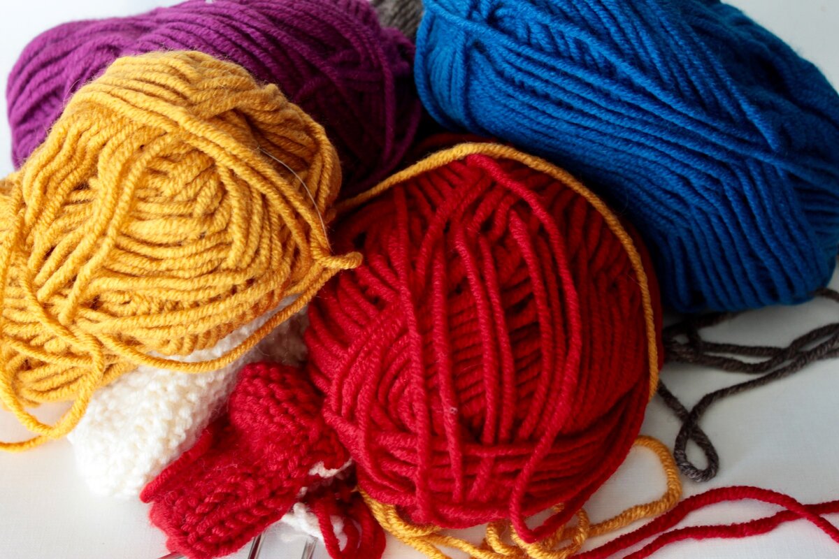 Alize Super lana 100 м/100гр 75% акрил, 25%шерсть. Спицы №4 (5шт)