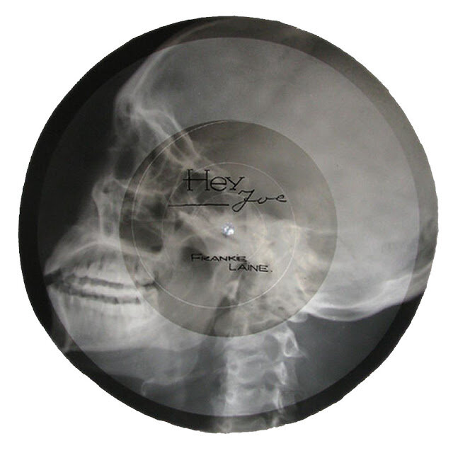 Источник: http://longplayingart.blogspot.com/2017/01/x-ray-audio.html?m=1