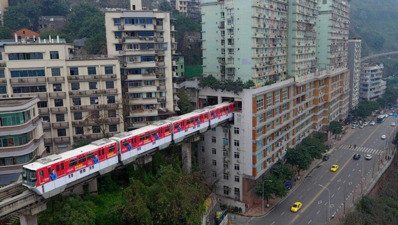 Chongqing. Liziba station. Фото building-tech.org