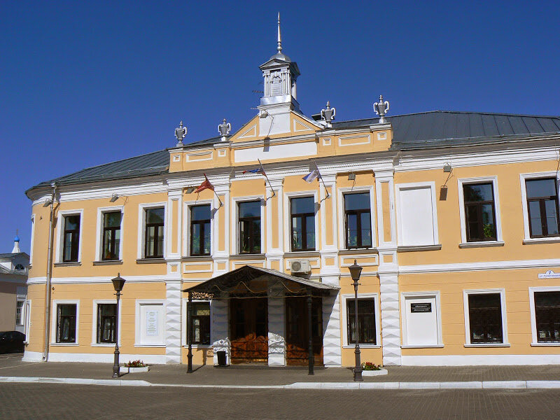 Боровичи дом купцов митрофановых. Особняк купца ивана ханыкина. Елец купеческий город. Дом купца немилова ржев. Кунгур купечество.