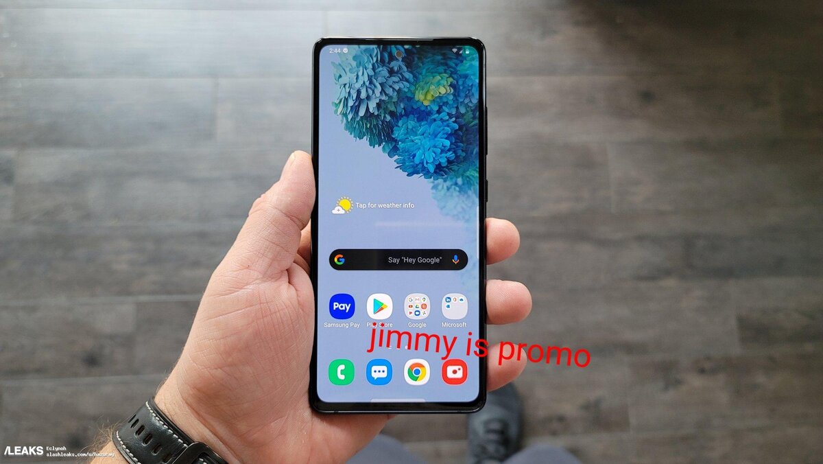 Яндекс.Картинки. Фотографий моих нет, так как желания фотографировать его после магазина у меня нет. Я хотел в первую очередь запомнить ощущения от смартфона, чтобы потом написать их сюда.