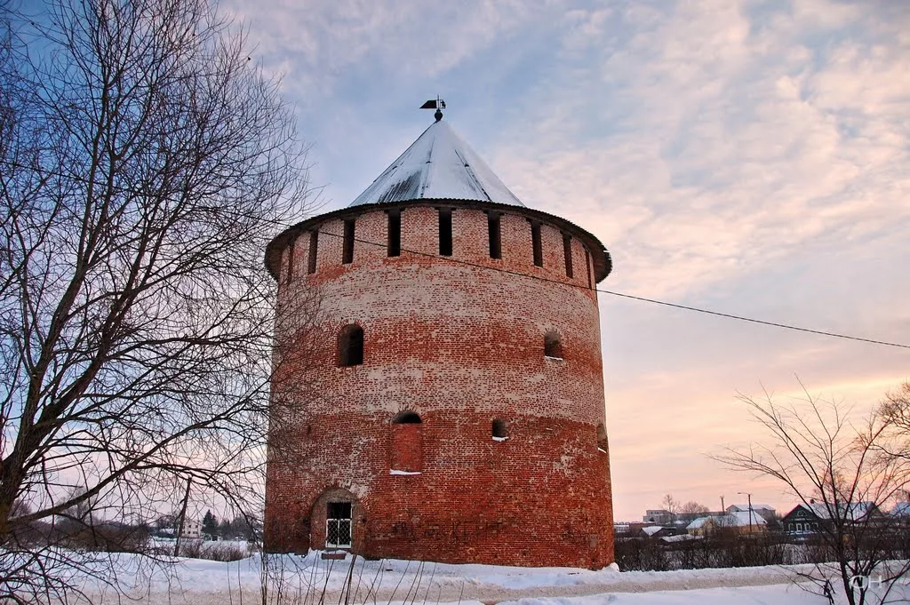 Белая башня великий новгород фото