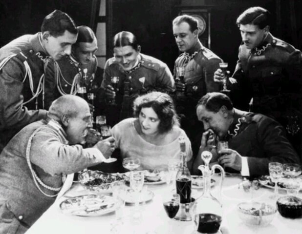 1926 г. Кадр из художественного фильма «Лесная быль». В роли адъютанта польского генерала снялся В.Корш‑Саблин. Фото sb.by