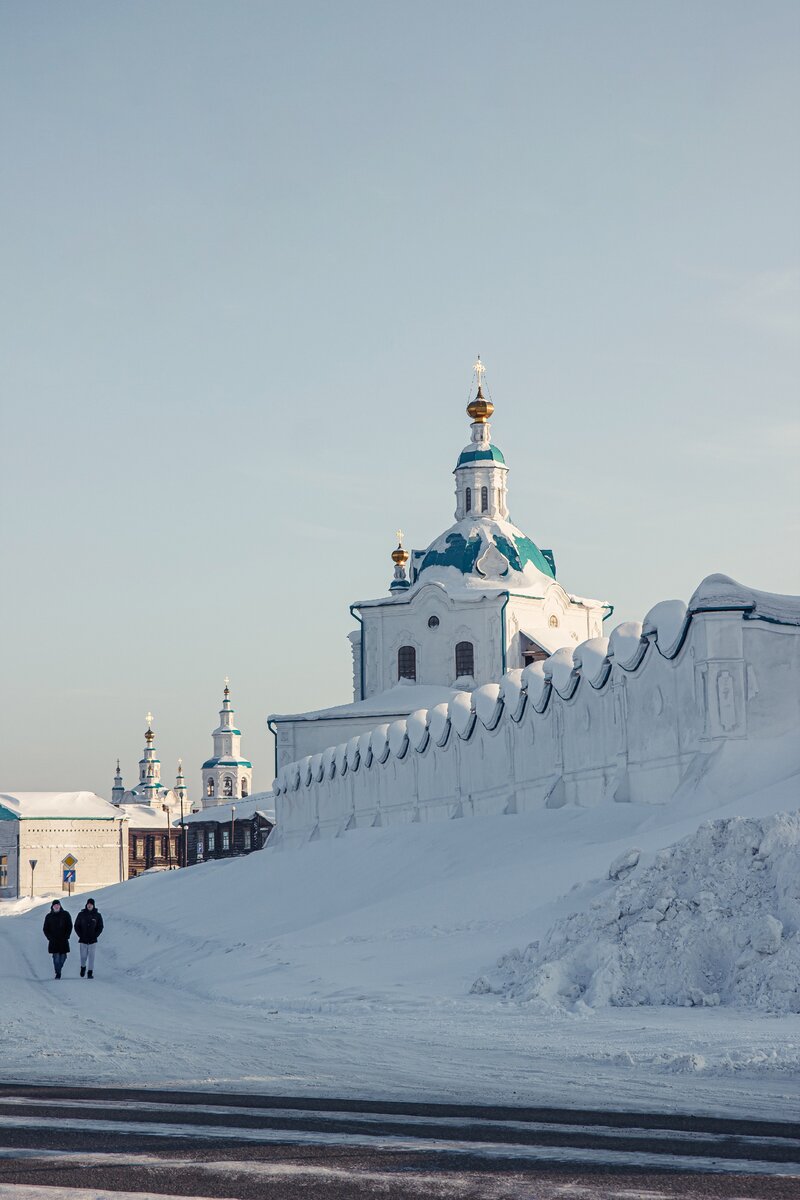 Спасо-Преображенский мужской монастырь был основан в 1640 году