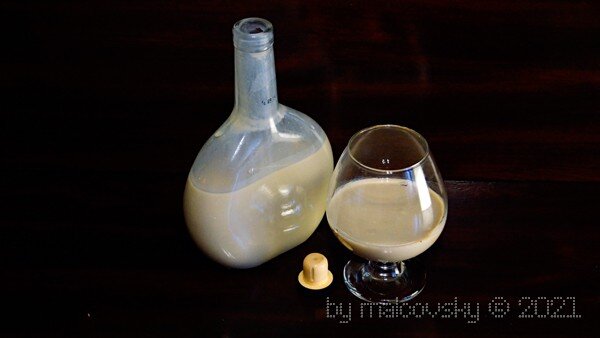 Ликёр яичный «Адвокат» по-нашему