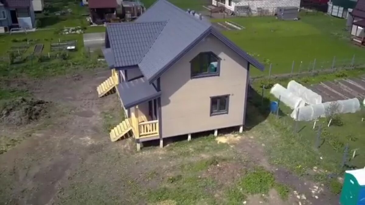 Так этот дом выглядит с разных ракурсов