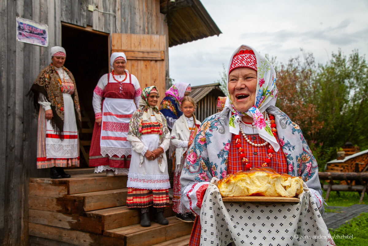 Как бабушки организовали турбизнес в деревне, которой нет на карте. История  Усадьбы кузнеца Ломоноса | ЖЖитель: путешествия и авиация | Дзен