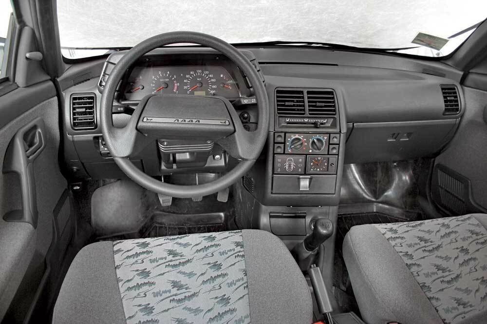 салон ВАЗ 2110