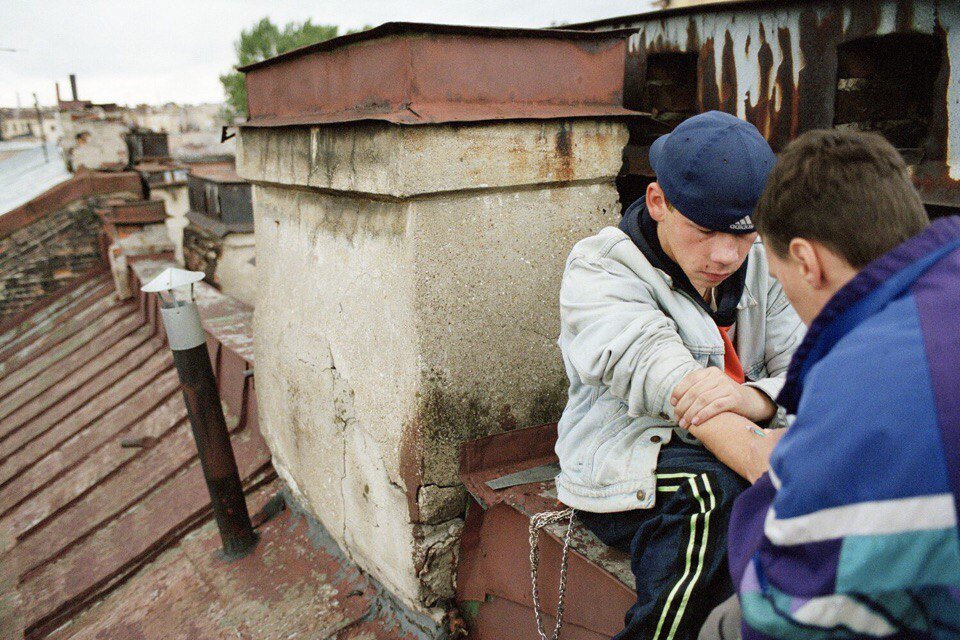 Так или иначе ни один человек не застрахован от наркомании в его семье