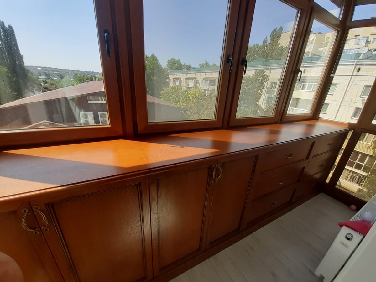 оформление пространства под балконным окном, Arte Vivo