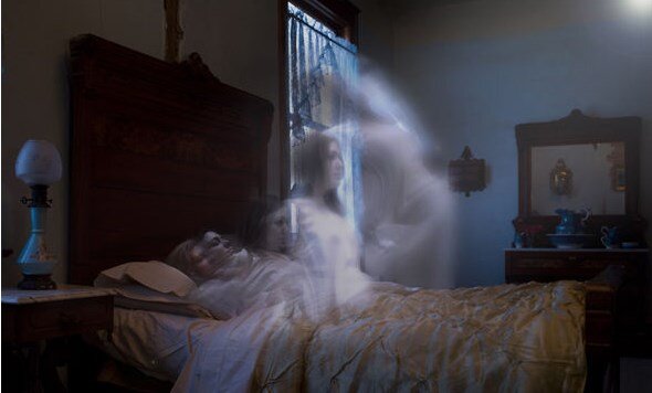 Многие считают, что душа покидает тело после смерти