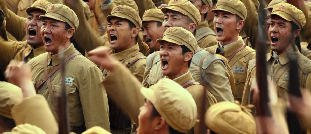 «К водам синей речки Амнокка-а-ан», как бы поют китайские добровольцы