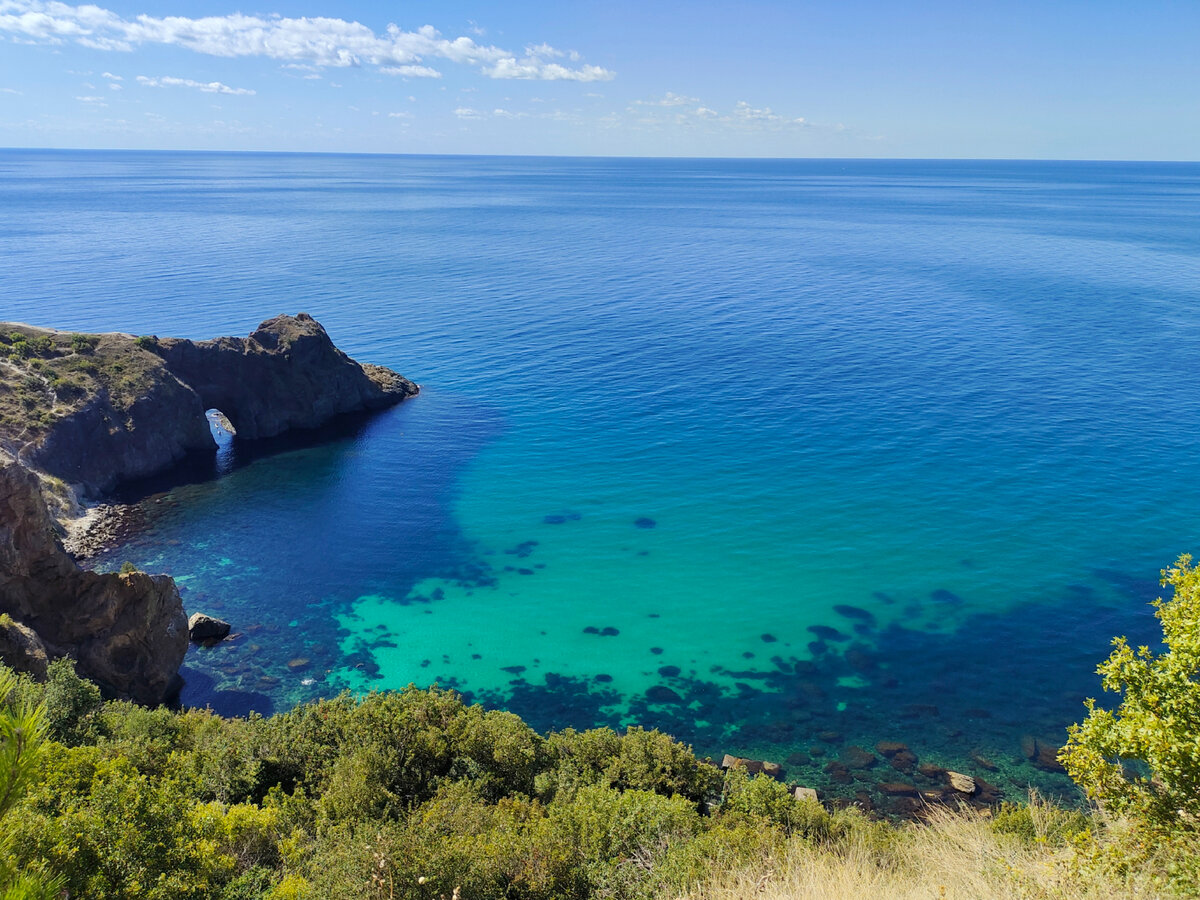 Мыс Фиолент, грот Дианы. Автор фото: Лидия Кузьминская