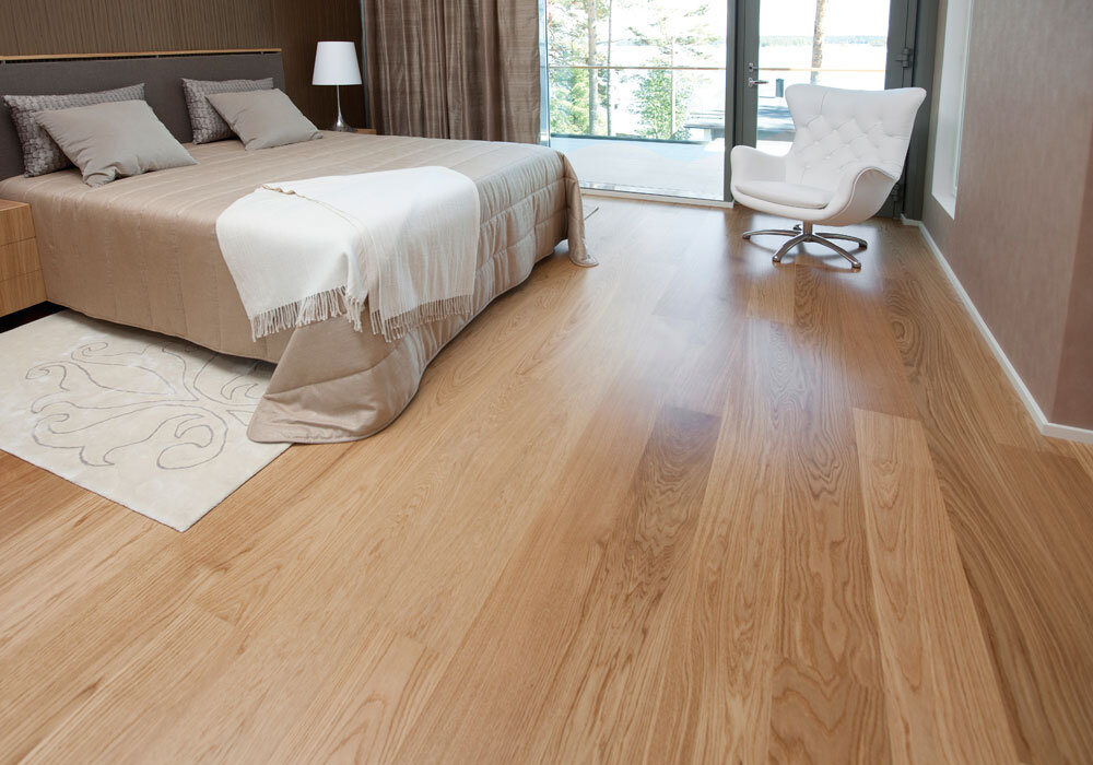 На фото доска дуб селект 