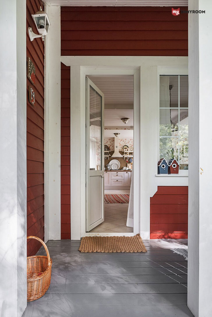 Главный вход