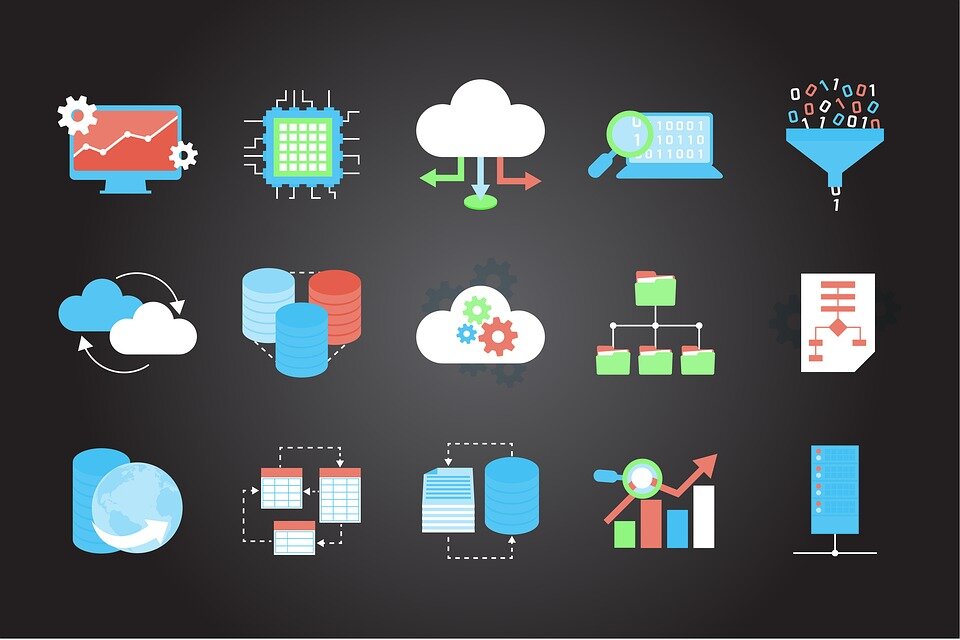 https://cdn.pixabay.com/photo/2018/05/16/20/07/technology-3406895_960_720.jp