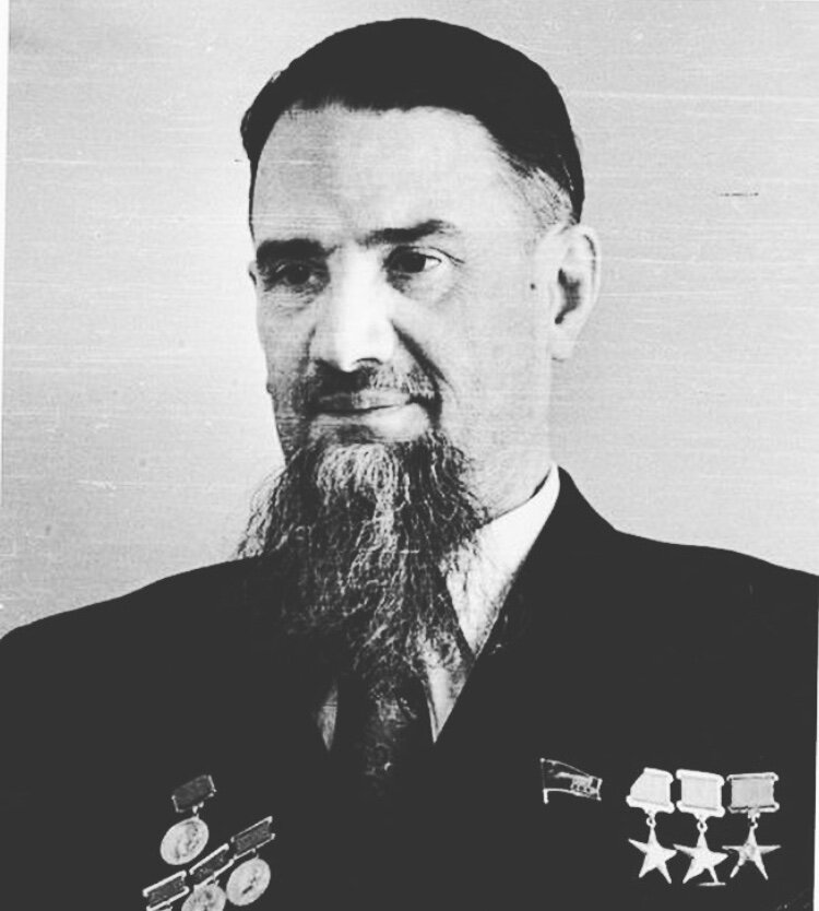 Игорь Курчатов (г.Сим), да-да, это у нас тот самый аэропорт ‘Игорь’!