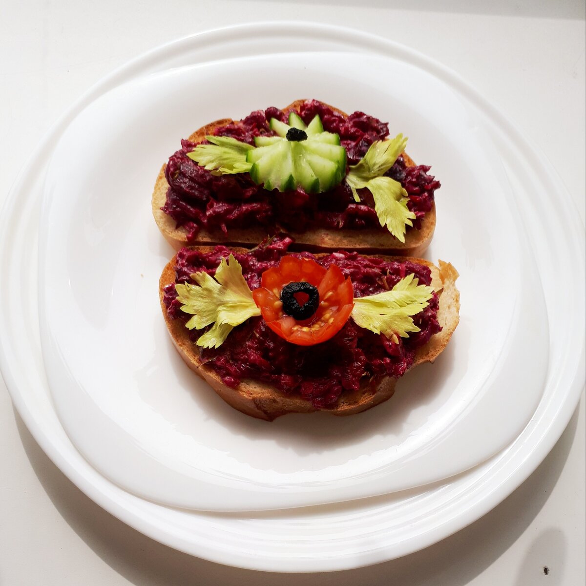                                                                           Бутерброд со свеклой