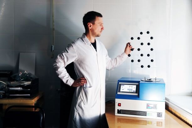 Гендиректор компании «Русграфен», старший научный сотрудник Института общей физики РАН Максим Рыбин. Автор фото: Мария Ромакина