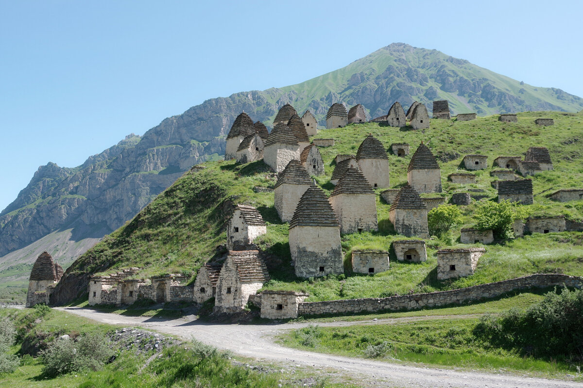 Осетия некрополь Даргавский