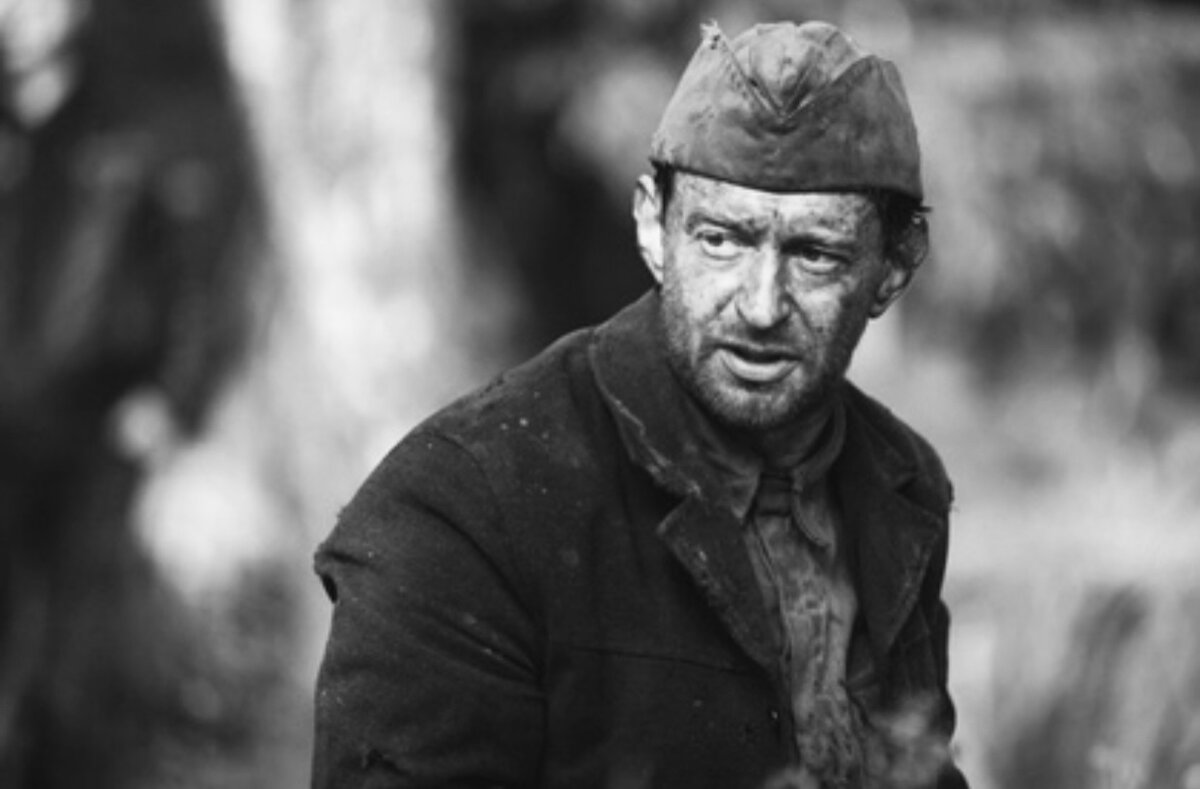 «Собибор» разнесли критики, но картина получилась сильной и профессиональной. Вам понравилась? Кадр из фильма