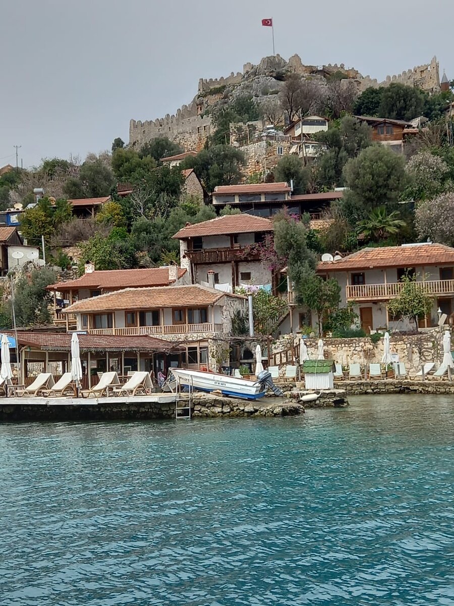 Средиземное море, г. Симена