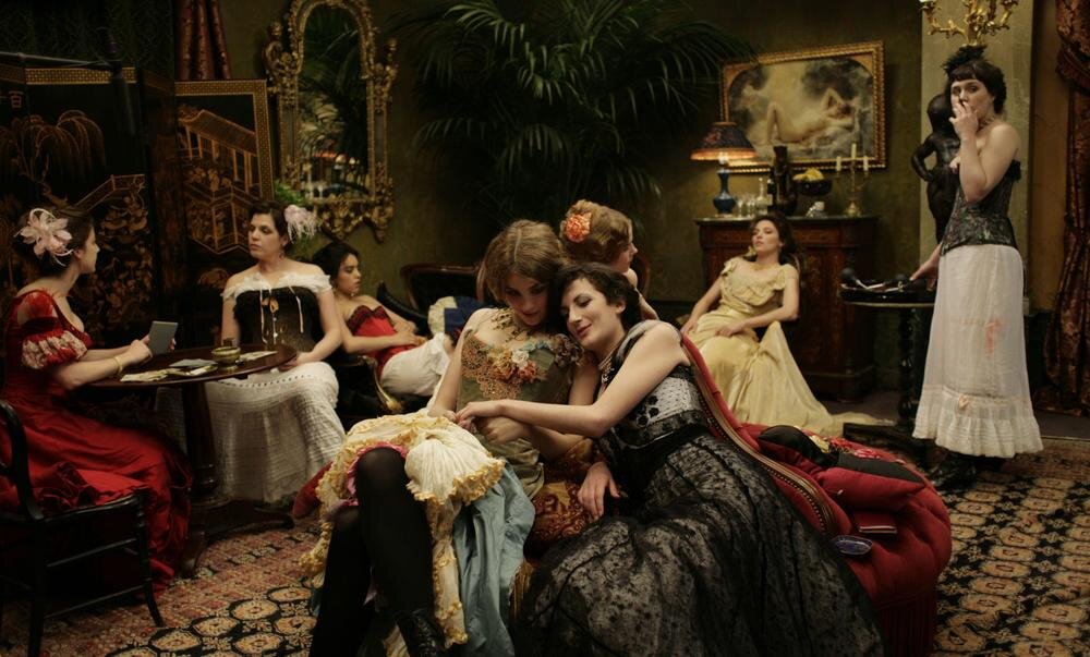 Кадр из французской драмы  "Дом терпимости L'Apollonide"