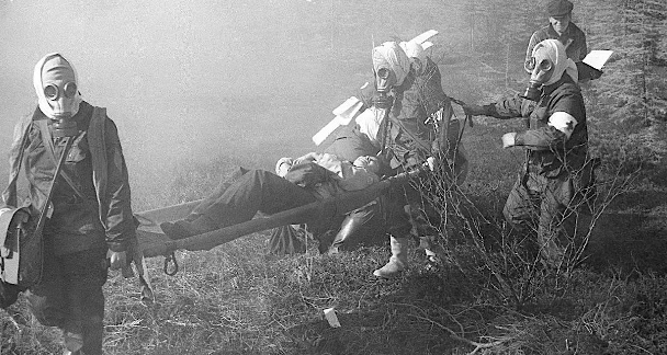 Учения по гражданской обороне в СССР (Магадан 1974 год). Источник: m.fotostrana.ru