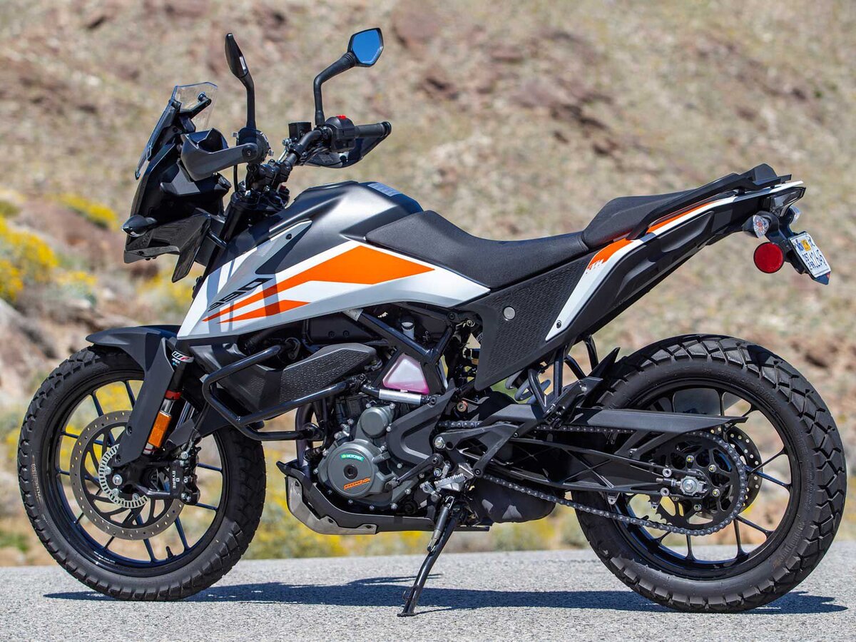 Ктм adventures. КТМ Дюк 390 адвенчер. KTM 390 Adventure 2020. KTM Duke 390 Adventure. Мотоцикл KTM 390 Adventure 2020.