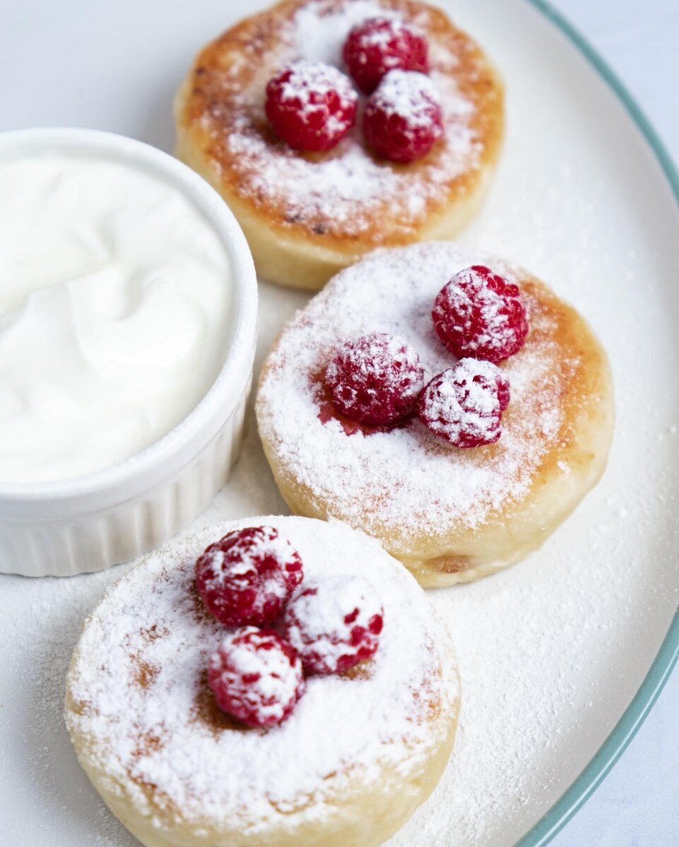 Сырники с малиной