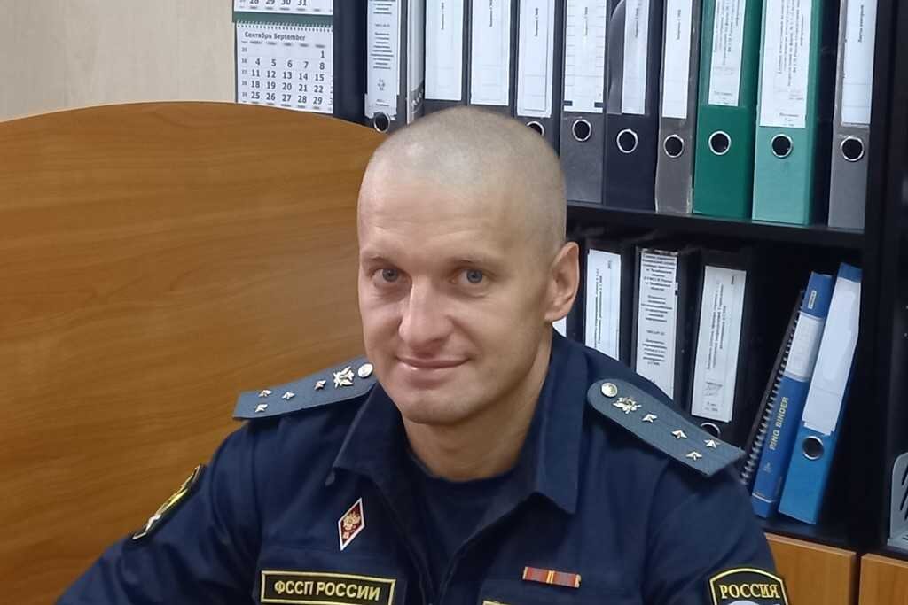 Капитан Александр Толматов/фото: ГУФССП